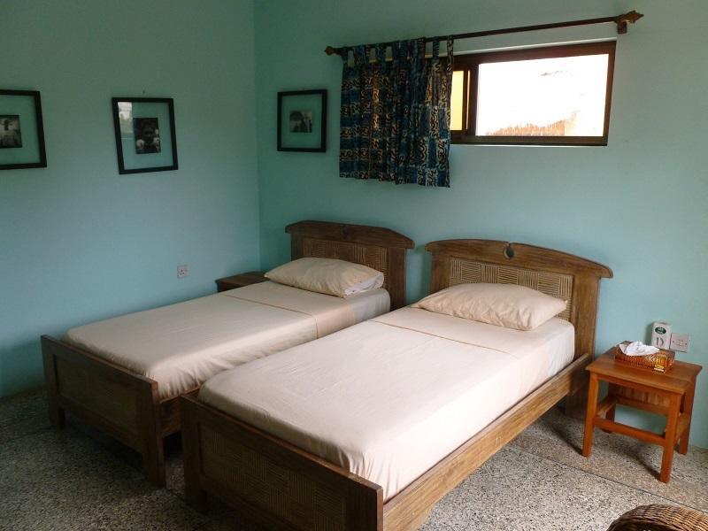 Sankofa Beach House Otel Kokrobite Oda fotoğraf