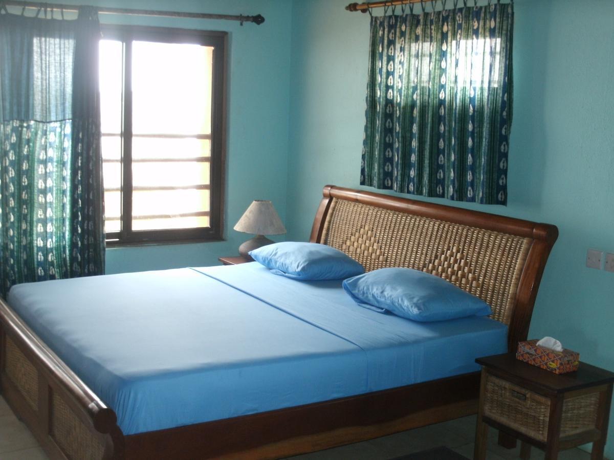 Sankofa Beach House Otel Kokrobite Oda fotoğraf